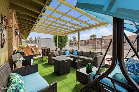 Exterior - 310 E 5th Pl, San Manuel, AZ 85631 photo 11 of 13