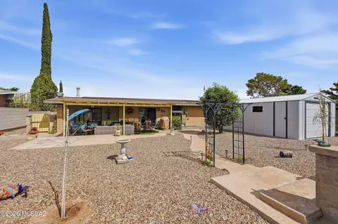 Exterior - 310 E 5th Pl, San Manuel, AZ 85631 photo 10 of 13