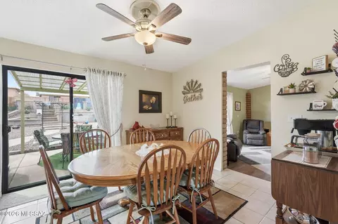 Dining - 310 E 5th Pl, San Manuel, AZ 85631 photo 1 of 2