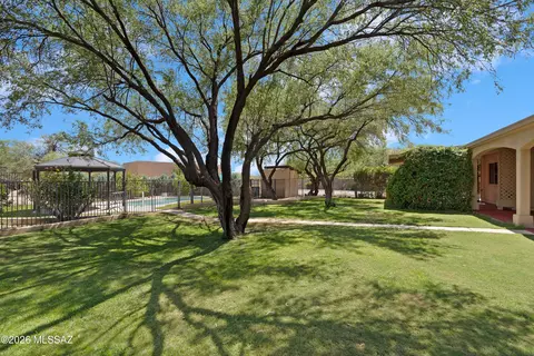 Exterior - 4641 E Rail N Rd, Tucson, AZ 85739 photo 5 of 17