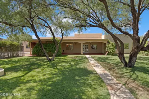 Exterior - 4641 E Rail N Rd, Tucson, AZ 85739 photo 6 of 17