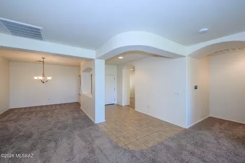 Entry Way - 7574 E Autumn Leaf Dr, Tucson, AZ 85756 photo 3 of 4