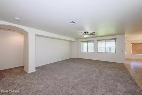 Living - 7574 E Autumn Leaf Dr, Tucson, AZ 85756 photo 2 of 7