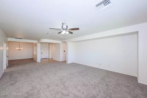 Living - 7574 E Autumn Leaf Dr, Tucson, AZ 85756 photo 5 of 7