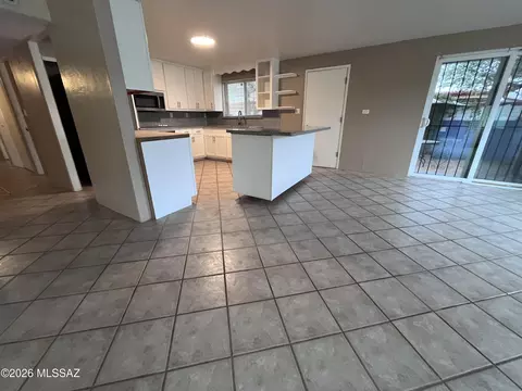 Kitchen - 5308 E 2nd St, Tucson, AZ 85711 photo 1 of 3
