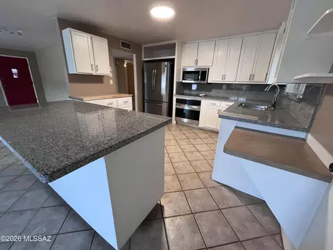 Kitchen - 5308 E 2nd St, Tucson, AZ 85711 photo 3 of 3