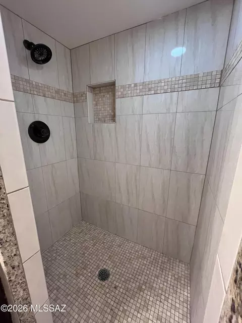 Bath - 5308 E 2nd St, Tucson, AZ 85711 photo 3 of 5