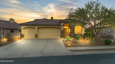 2487 E Big View Dr, Oro Valley, AZ 85755