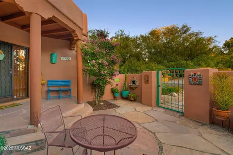 1720 N Forty Niner Dr, Tucson, AZ 85749