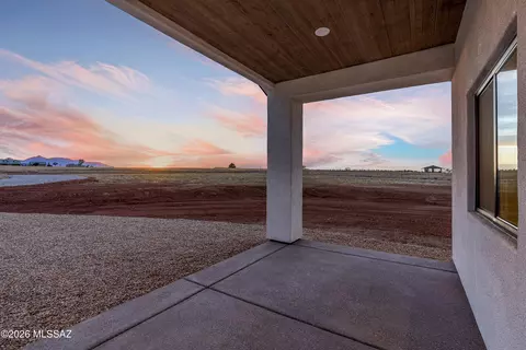 Exterior - 12 Cattle Ranch Ln, Elgin, AZ 85611 photo 5 of 10