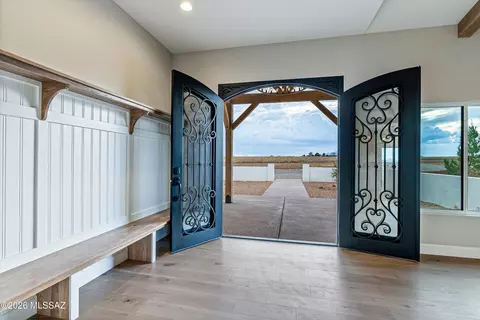 Entry Way - 12 Cattle Ranch Ln, Elgin, AZ 85611 photo 1 of 2