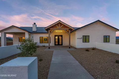 12 Cattle Ranch Ln, Elgin, AZ 85611