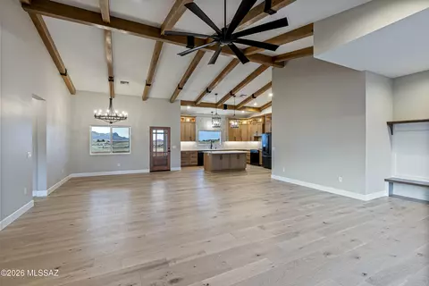Living - 12 Cattle Ranch Ln, Elgin, AZ 85611 photo 4 of 5