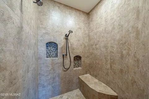 Bath - 14615 E Circle L Ranch Pl, Vail, AZ 85641 photo 2 of 6