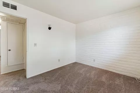 Bedroom - 3960 E Flower St # 30, Tucson, AZ 85712 photo 3 of 4