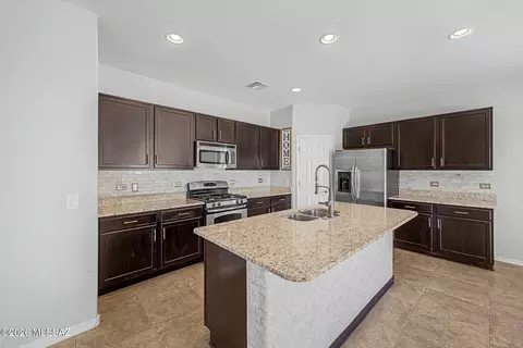 Kitchen - 574 S Desert Haven Rd, Vail, AZ 85641 photo 1 of 3