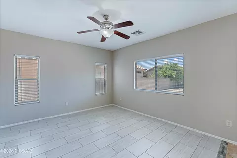 Living - 8472 S Egyptian Dr, Tucson, AZ 85747 photo 5 of 6