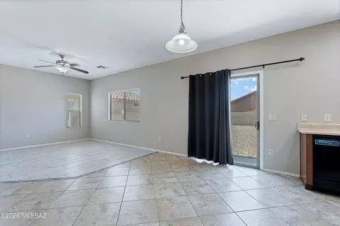 Living - 8472 S Egyptian Dr, Tucson, AZ 85747 photo 3 of 6