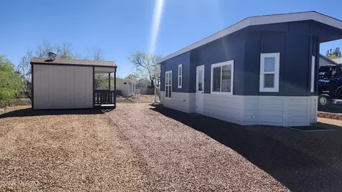 1030 S Barrel Cactus Rdg #206, Benson, AZ 85602