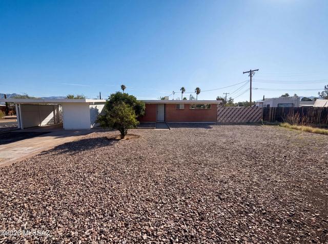 7266 E 29th St, Tucson, AZ 85710