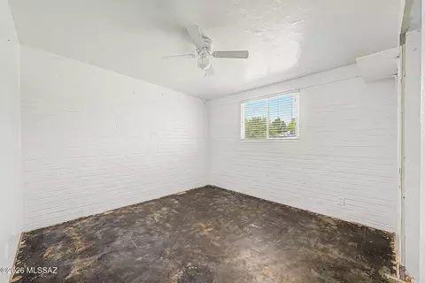 Bedroom - 7918 E 19th Pl, Tucson, AZ 85710 photo 1 of 7