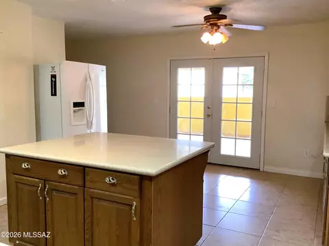 Kitchen - 300 N Bowie Ave, Willcox, AZ 85643 photo 8 of 8