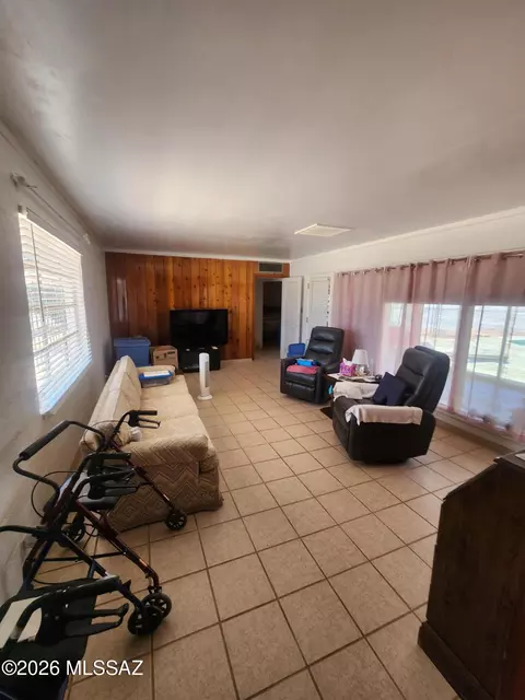 Living - 2690 E 9th St, Douglas, AZ 85607 photo 1 of 2