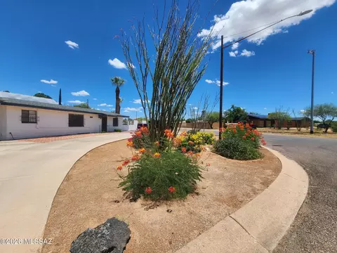 Exterior - 2690 E 9th St, Douglas, AZ 85607 photo 11 of 14