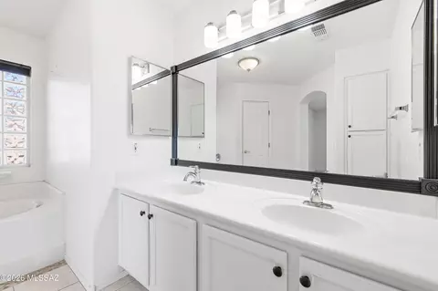 Bath - 8859 E Maxwell Dr, Tucson, AZ 85747 photo 1 of 4