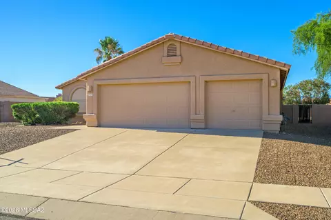 Exterior - 8859 E Maxwell Dr, Tucson, AZ 85747 photo 3 of 13