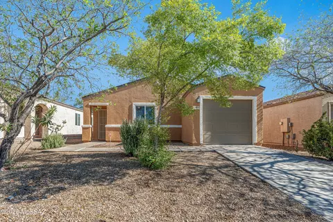 5164 E Desert Straw Ln, Tucson, AZ 85756