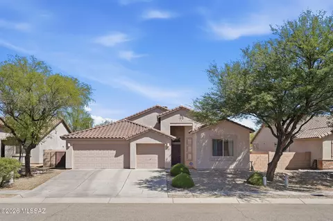 6769 W Fishermans Dr, Tucson, AZ 85757