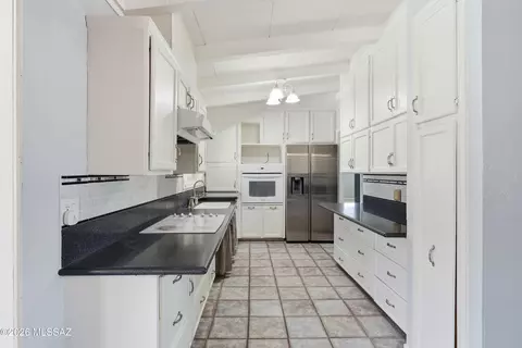 Kitchen - 5951 Eli St, Tucson, AZ 85711 photo 1 of 5