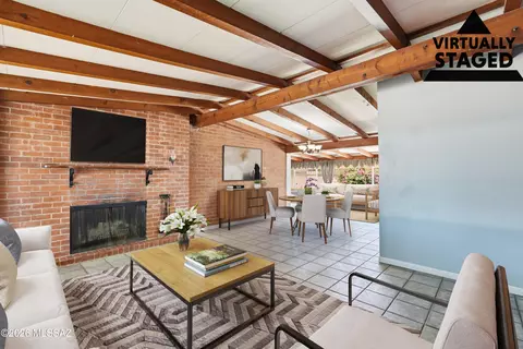 Living - 5951 Eli St, Tucson, AZ 85711 photo 3 of 4
