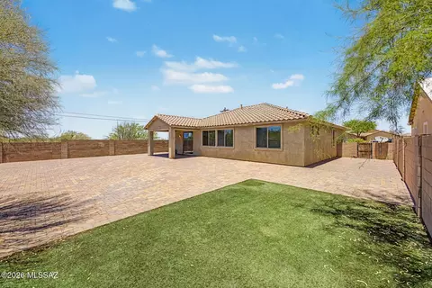 8 E Adytum Pl, Vail, AZ 85641