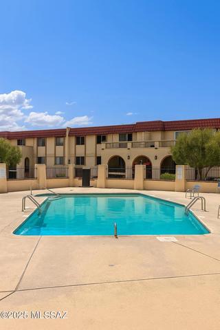 6321 N Barcelona Ct #904, Tucson, AZ 85704