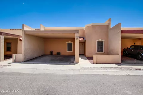 18877 S Esherton Dr, Green Valley, AZ 85614