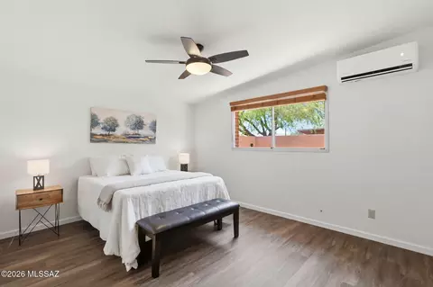 Bedroom - 8812 E Mcclellan St, Tucson, AZ 85710 photo 1 of 2