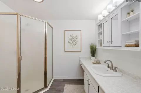 Bath - 8812 E Mcclellan St, Tucson, AZ 85710 photo 1 of 2