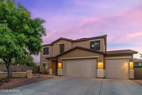 Exterior - 3703 E Capriole Pl, Tucson, AZ 85739 photo 2 of 13