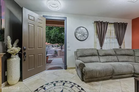 Entry Way - 3703 E Capriole Pl, Tucson, AZ 85739 photo 1 of 4