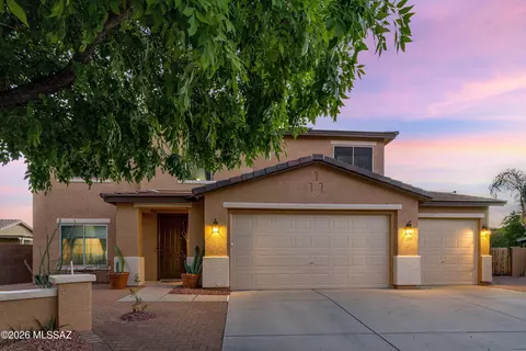 Exterior - 3703 E Capriole Pl, Tucson, AZ 85739 photo 3 of 13