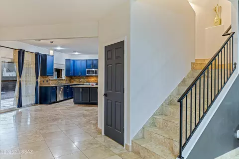 Entry Way - 3703 E Capriole Pl, Tucson, AZ 85739 photo 2 of 4