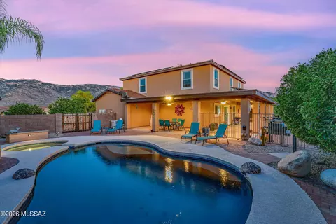 3703 E Capriole Pl, Tucson, AZ 85739