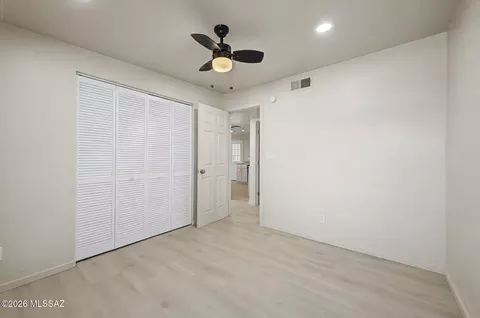 7841 E Longleaf Pl, Tucson, AZ 85730 photo 18