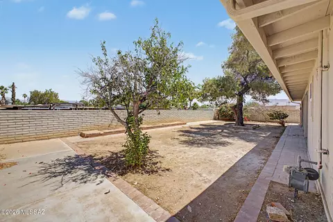 7841 E Longleaf Pl, Tucson, AZ 85730 photo 29