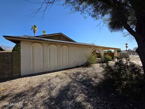 9441 E 5th St, Tucson, AZ 85710 photo 11