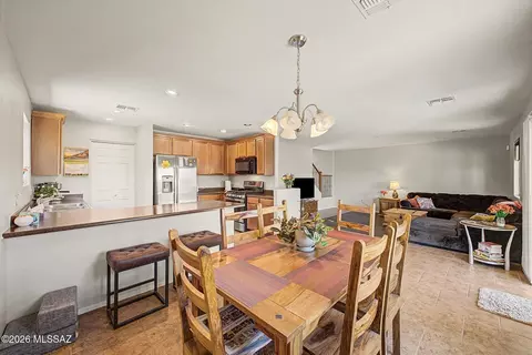Dining - 736 S Porter Routh Pl, Vail, AZ 85641 photo 1 of 2