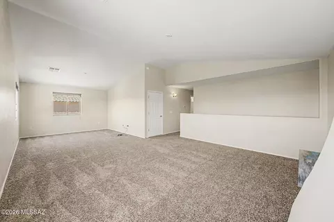 Living - 736 S Porter Routh Pl, Vail, AZ 85641 photo 3 of 4