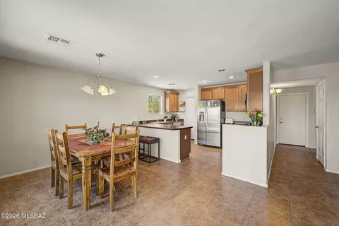 Dining - 736 S Porter Routh Pl, Vail, AZ 85641 photo 2 of 2